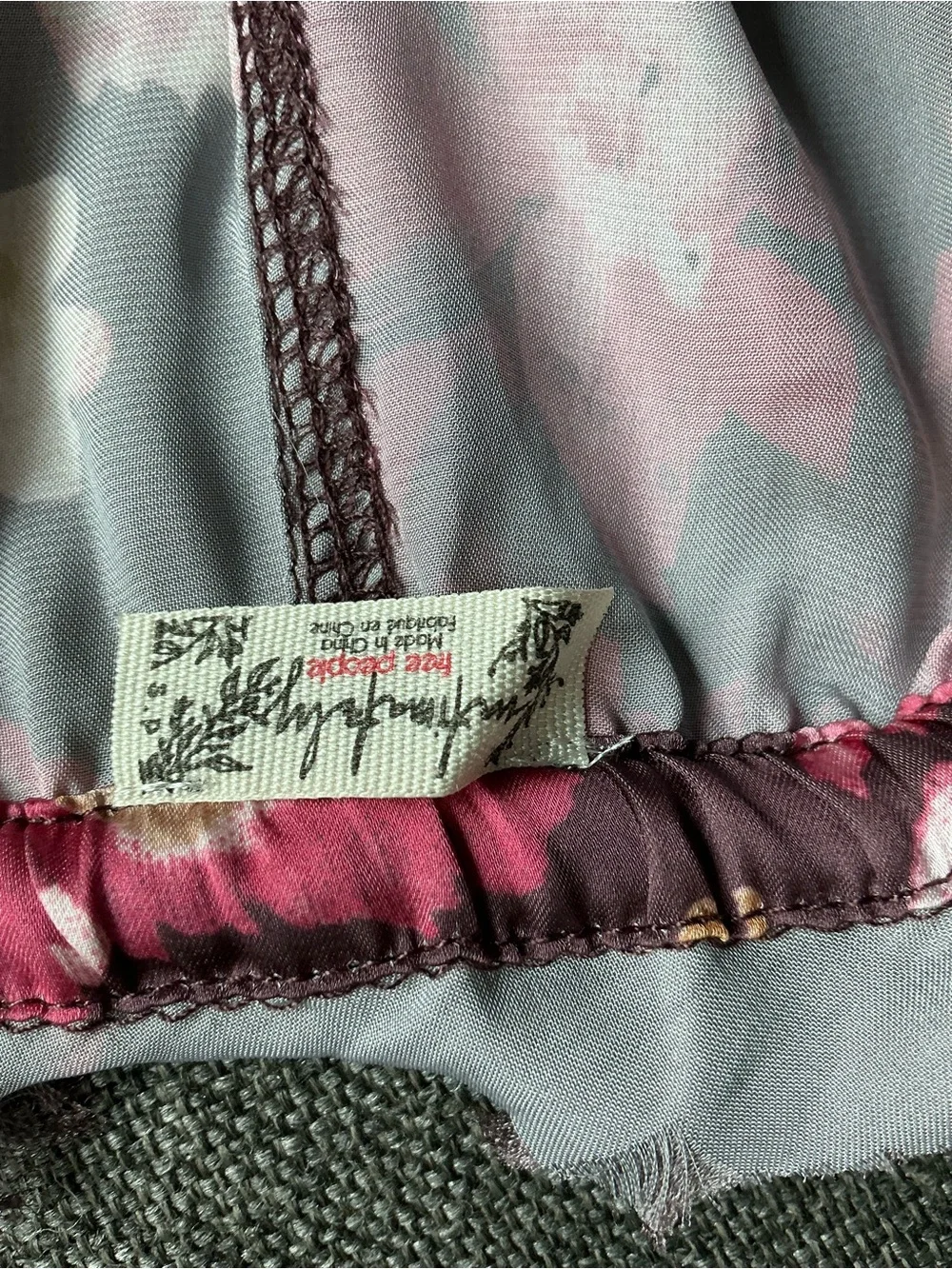 FP Dreamy Daisy Burgundy Floral Satin Pajama Set boho maximalism preppy size M